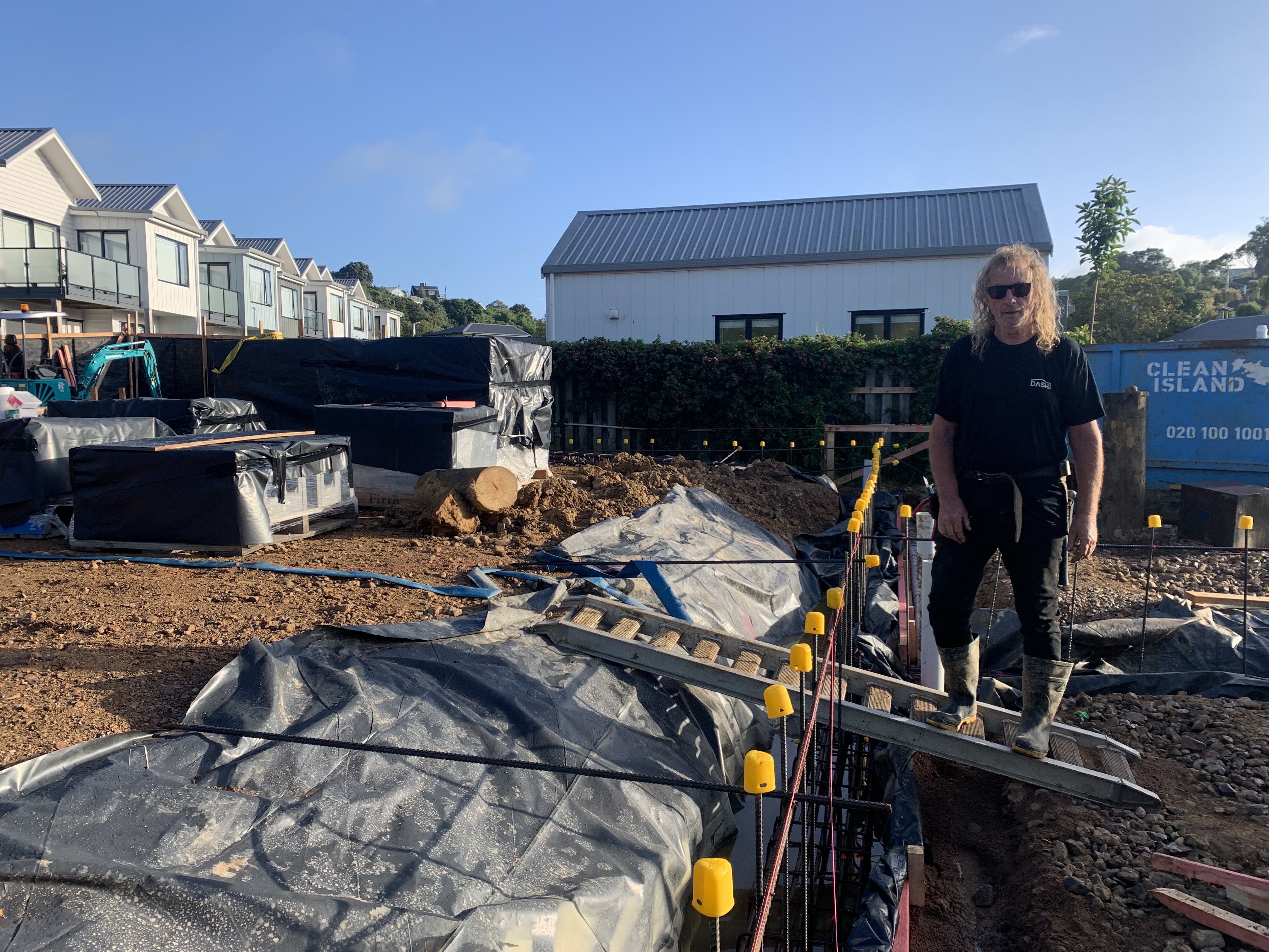 Waiheke . Retirement Village , contract carpenter